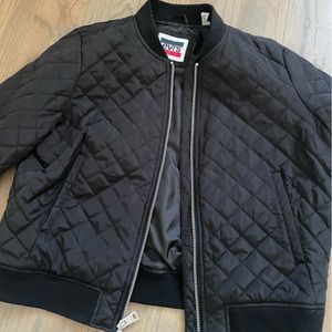 NWT Quilted Levi's Bomber